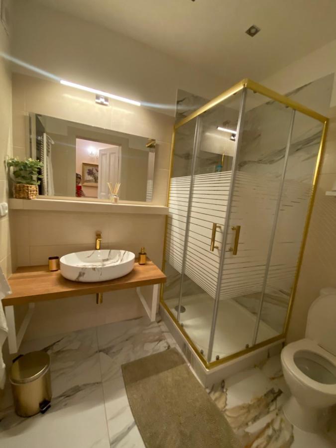 Stunning Charles Bridge Apartment Πράγα Εξωτερικό φωτογραφία