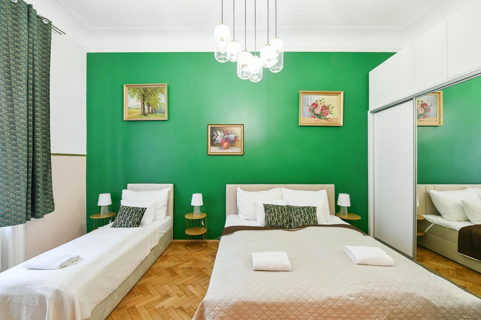 Stunning Charles Bridge Apartment Πράγα Εξωτερικό φωτογραφία